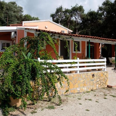 Eftyxia Apartments Παλαιοκαστρίτσα Εξωτερικό φωτογραφία