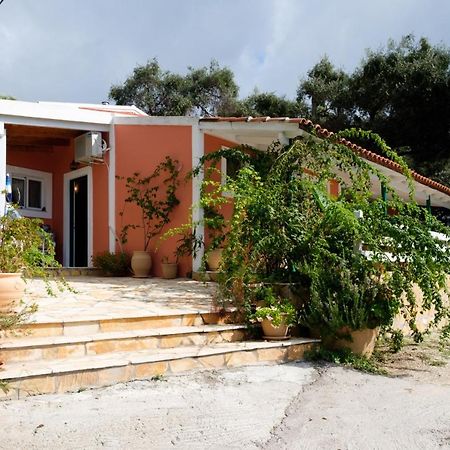 Eftyxia Apartments Παλαιοκαστρίτσα Εξωτερικό φωτογραφία