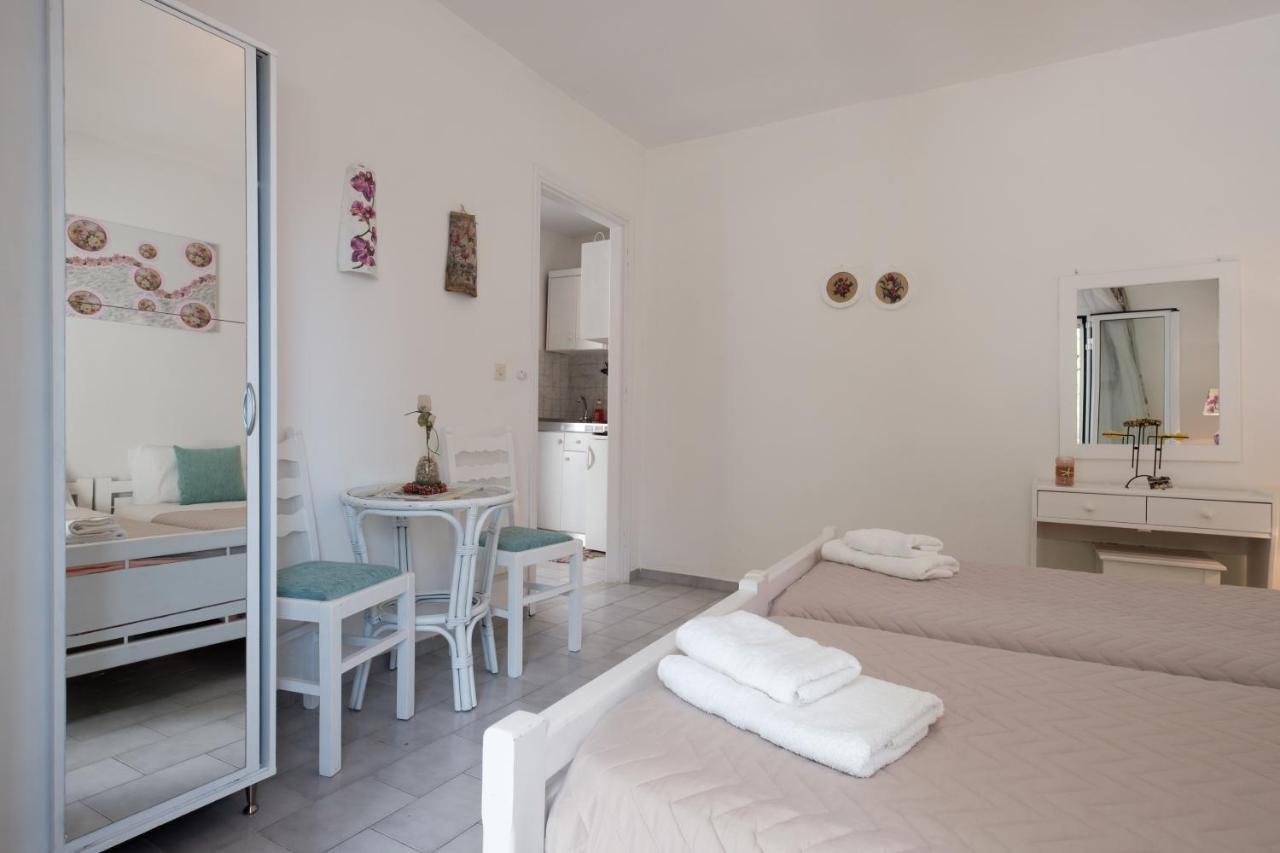 Eftyxia Apartments Παλαιοκαστρίτσα Εξωτερικό φωτογραφία